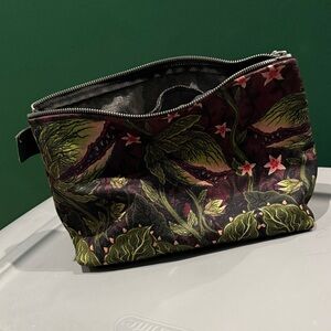 Vixen by Micheline Pitt Venus Flytrap Cosmetic Bag